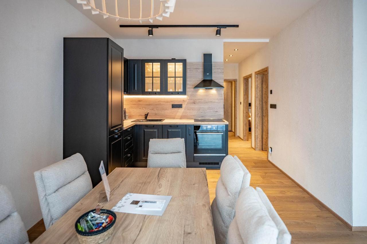 Kamenna Residence Klazary U Zumberka - Terasove Apartmany المظهر الخارجي الصورة