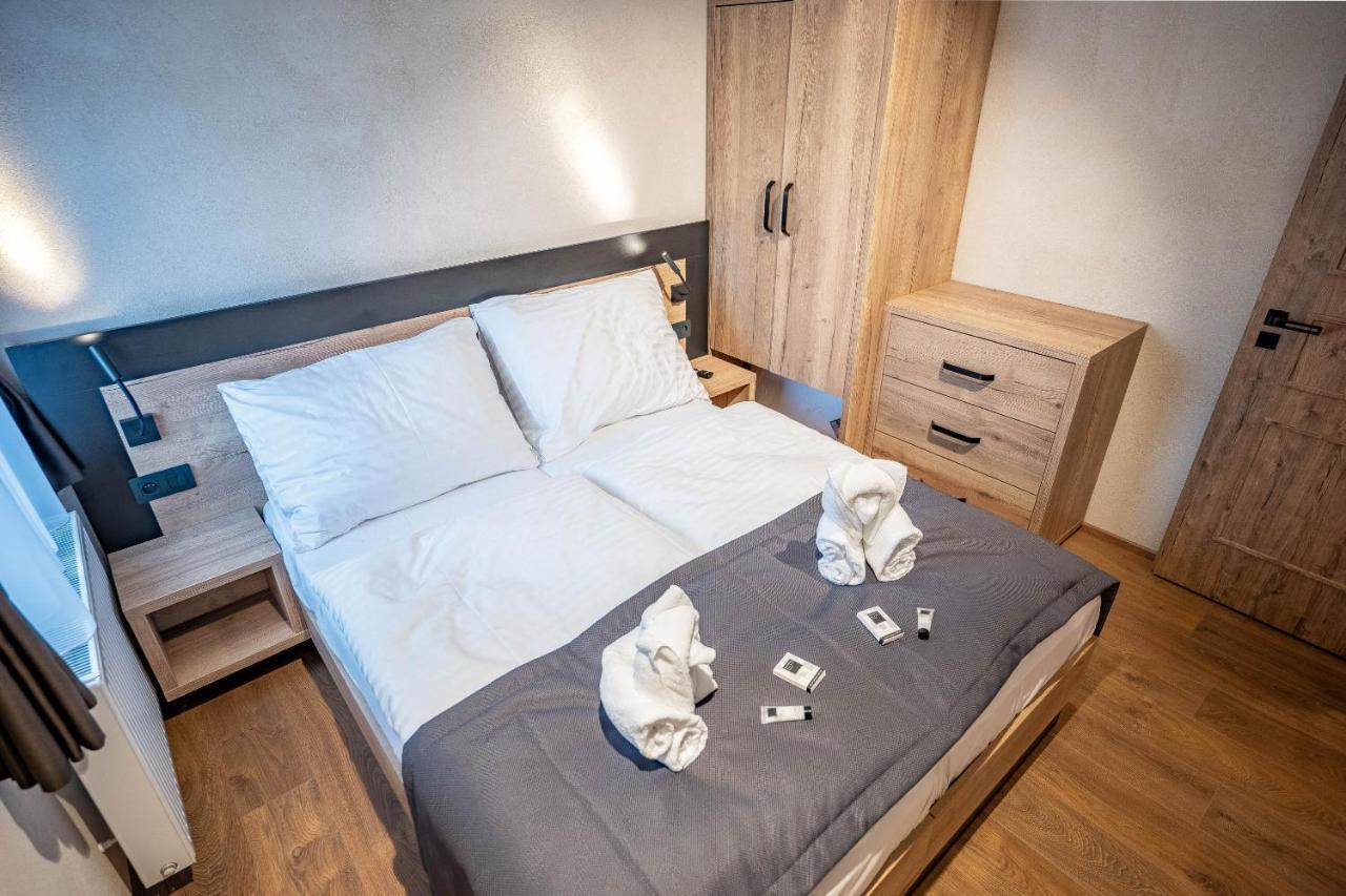 Kamenna Residence Klazary U Zumberka - Terasove Apartmany المظهر الخارجي الصورة