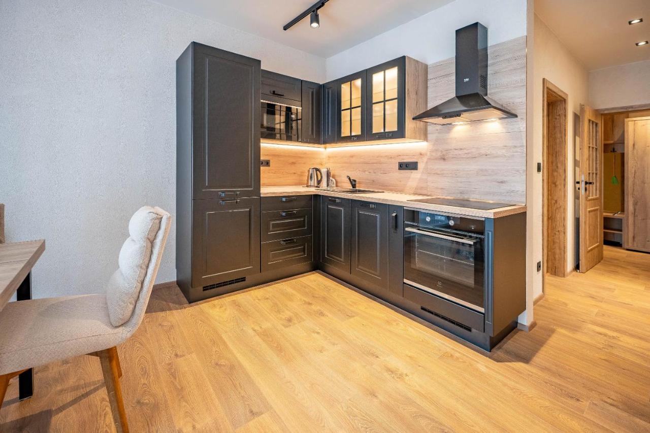 Kamenna Residence Klazary U Zumberka - Terasove Apartmany المظهر الخارجي الصورة