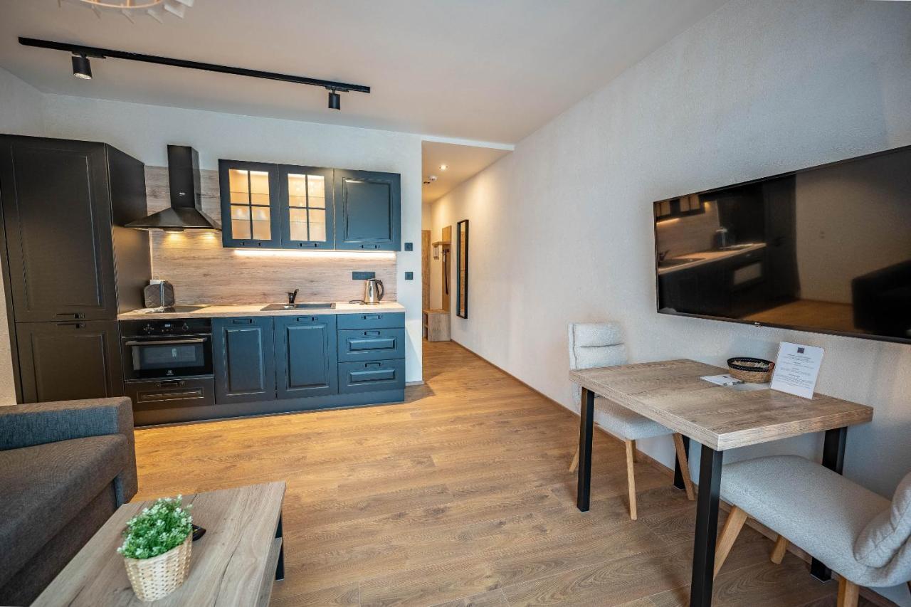 Kamenna Residence Klazary U Zumberka - Terasove Apartmany المظهر الخارجي الصورة