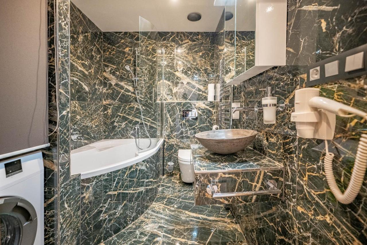 Kamenna Residence Klazary U Zumberka - Terasove Apartmany المظهر الخارجي الصورة